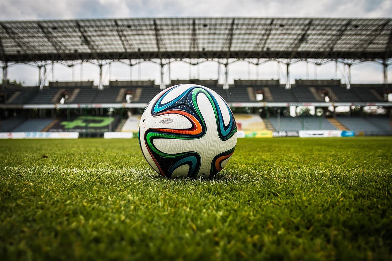 7 FORMAS EN QUE LA TECNOLOGÍA DE IA SE UTILIZA EN EL FÚTBOL